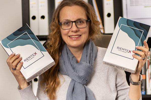 RIEMTEX weiß, was Frauen wünschen - hier berät Sie die Chefin persönlich - RIEMTEX