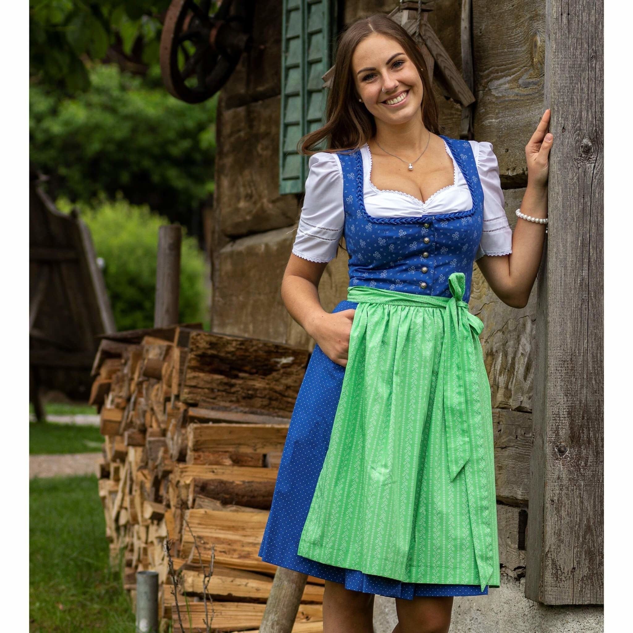 Hiebaum Dirndl Set Semmering Online Kaufen Riemtex